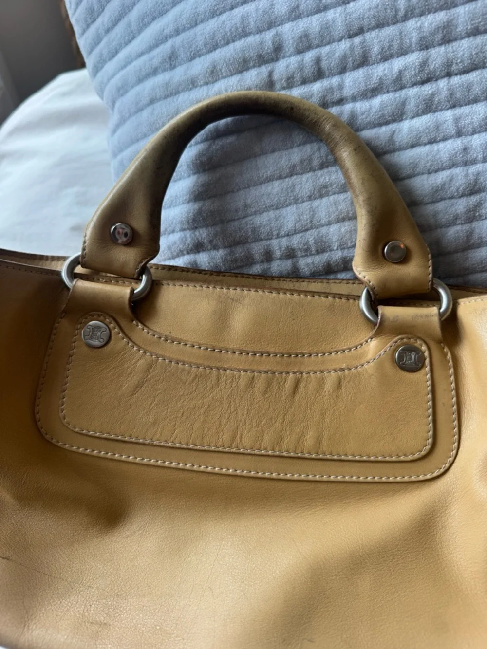 Celine Tan Leather Elegant Top-Handle Shoulder Bag - Picture 4 of 6